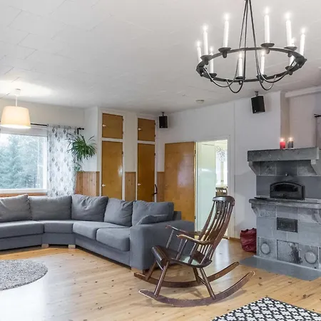 Backcountry Base By Interhome * Iivantiira